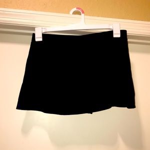 Aqua green pool skirt